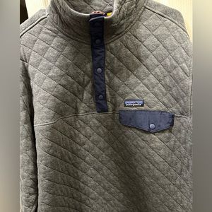 Patagonia vintage quilted quarter button up